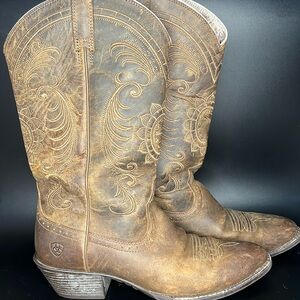 Ariat Magnolia Women’s cowboy/cowgirl Boot
